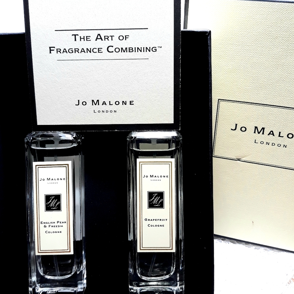 Jo Malone: 1-pear fresia and 1 grapefruit